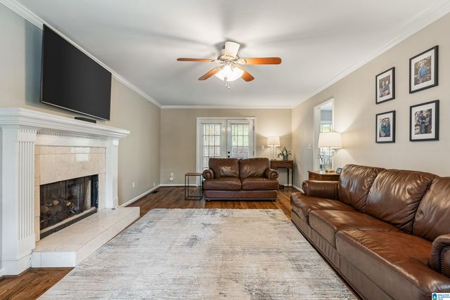 129 S RUN CIRCLE, Hoover, AL 35244
