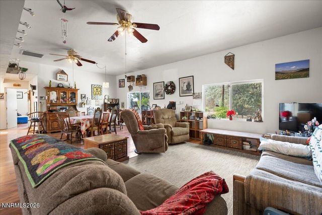 4520 Solias Road, Fallon, NV 89406