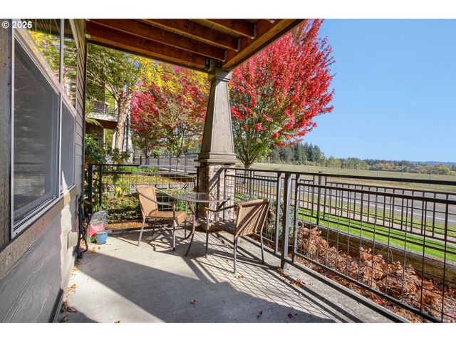 648 Ne ADWICK Dr, Hillsboro, OR 97006