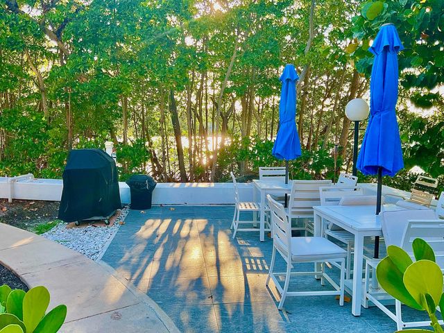 3589 S Ocean Boulevard 30, South Palm Beach, FL 33480