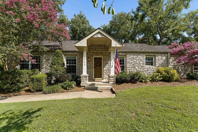 3724 Woodmont Ln, Nashville, TN 37215