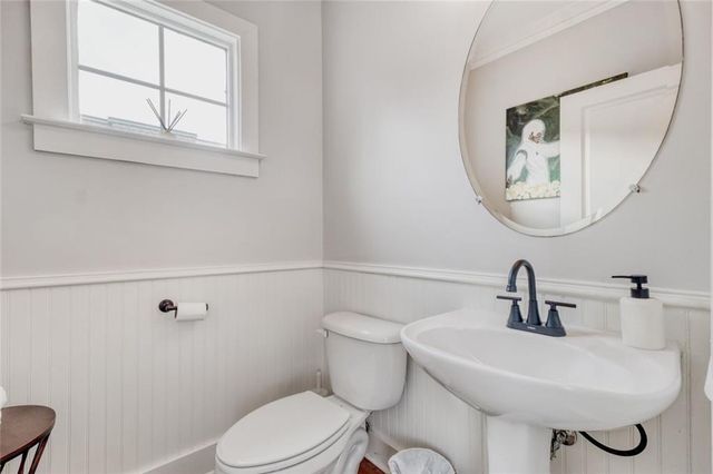 775 Liberty Commons NW Drive, Atlanta, GA 30314