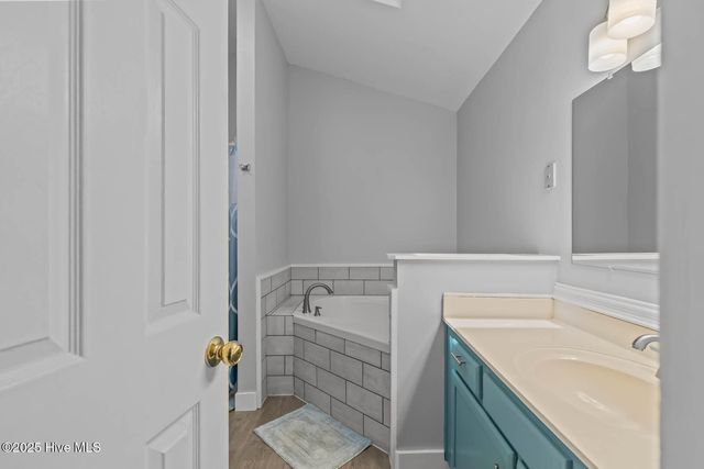 815 Gadwell Loop, Jacksonville, NC 28540