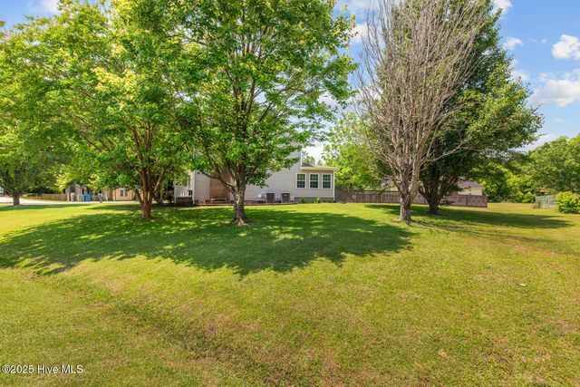 815 Gadwell Loop, Jacksonville, NC 28540