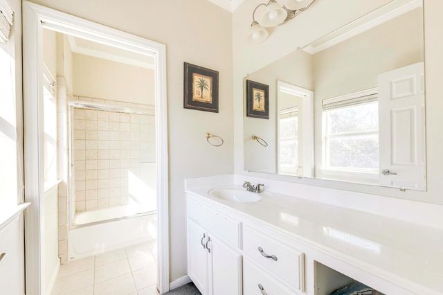 108 E 46th ST, Austin, TX 78751