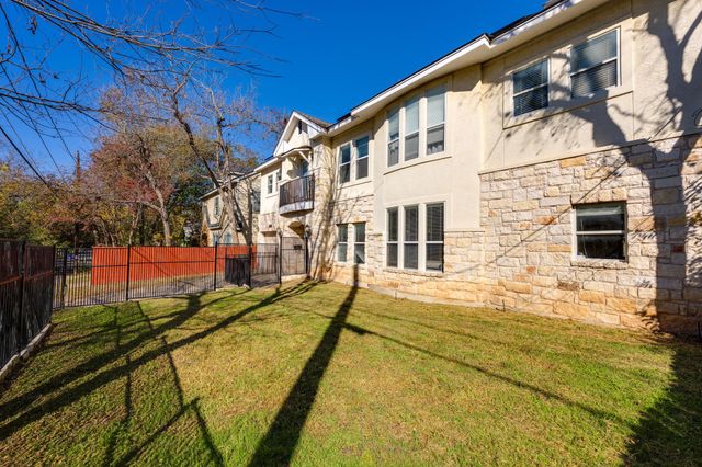 108 E 46th ST, Austin, TX 78751