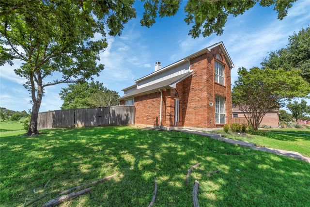 1372 Mae Drive, Carrollton, TX 75007