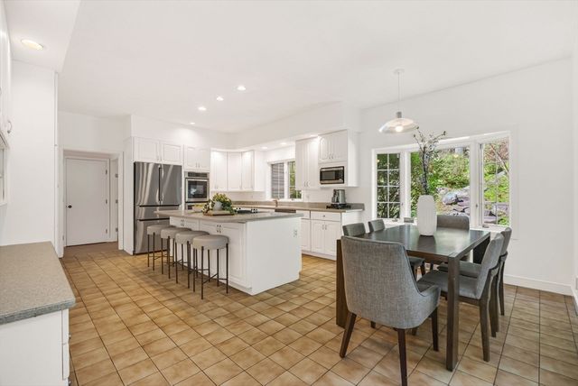20 Old Rd, Weston, MA 02493