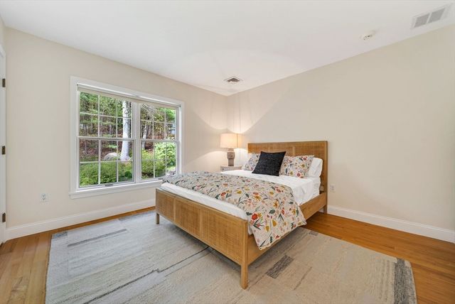 20 Old Rd, Weston, MA 02493