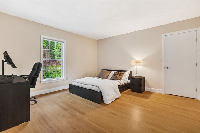 20 Old Rd, Weston, MA 02493