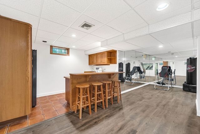 20 Old Rd, Weston, MA 02493