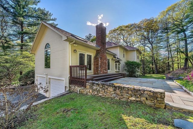 20 Old Rd, Weston, MA 02493