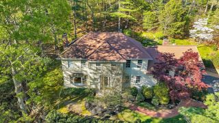 20 Old Rd, Weston, MA 02493