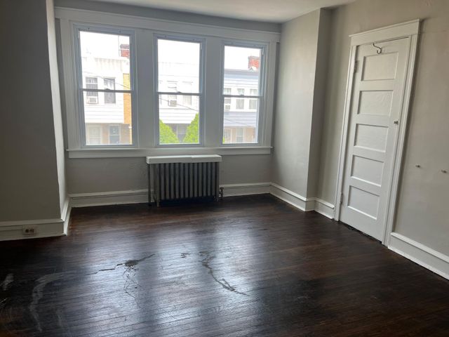 2122 LARUE ST, Philadelphia, PA 19124
