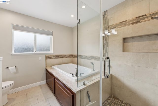 1147 Lomitas Ave, Livermore, CA 94550