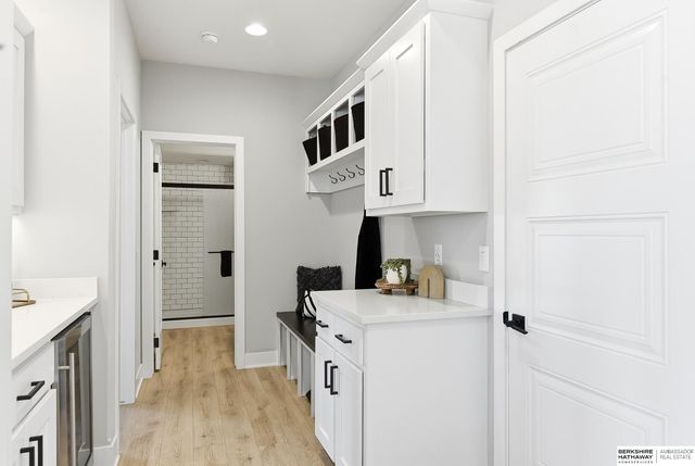 12621 S 73rd Street, Papillion, NE 68046