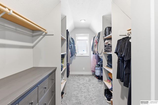 12621 S 73rd Street, Papillion, NE 68046