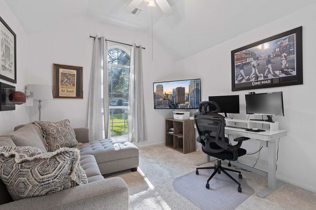 6716 Edwardson CV, Austin, TX 78749