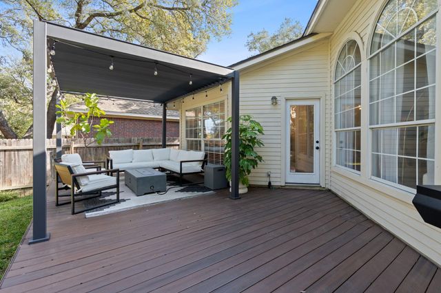 6716 Edwardson CV, Austin, TX 78749