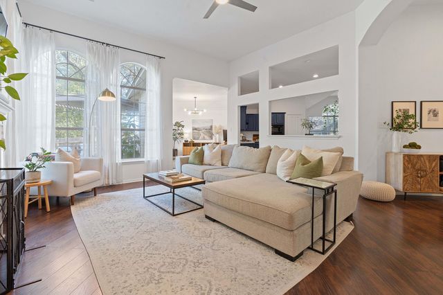 6716 Edwardson CV, Austin, TX 78749