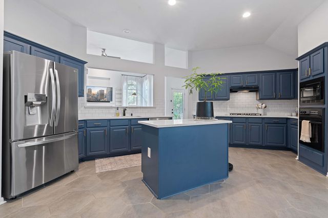 6716 Edwardson CV, Austin, TX 78749