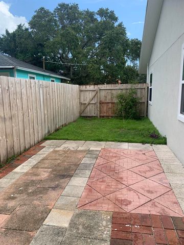 290 Floridian Ave A, St Augustine, FL 32080