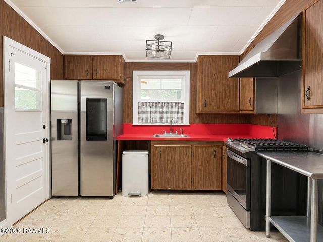 1010 Alcide Bonin Road, Breaux Bridge, LA 70517