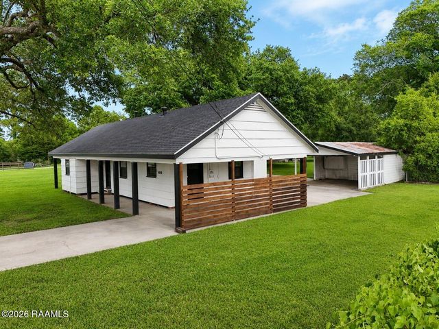 1010 Alcide Bonin Road, Breaux Bridge, LA 70517