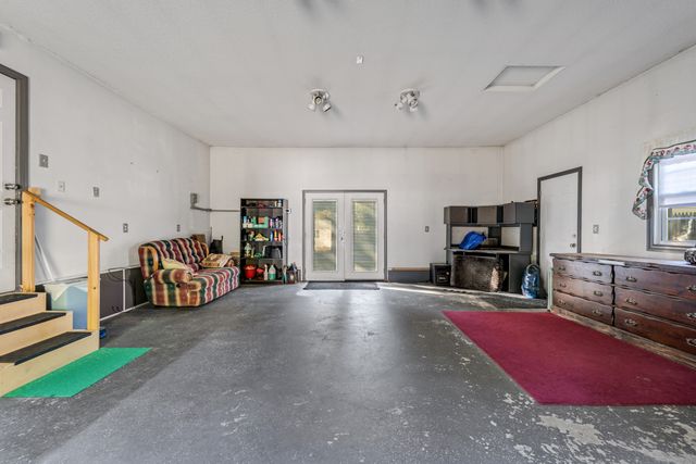 303 Brainard Road, Enfield, CT 06082