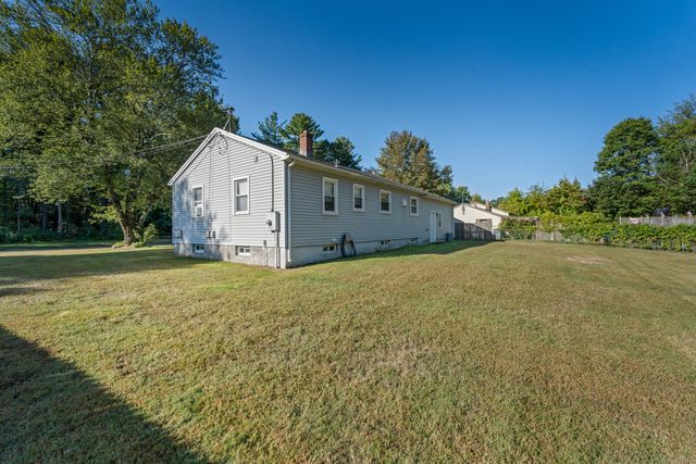 303 Brainard Road, Enfield, CT 06082
