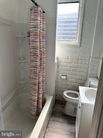 941 E SCHILLER ST, Philadelphia, PA 19134