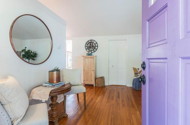 516 8th Street, Pacific Grove, CA 93950