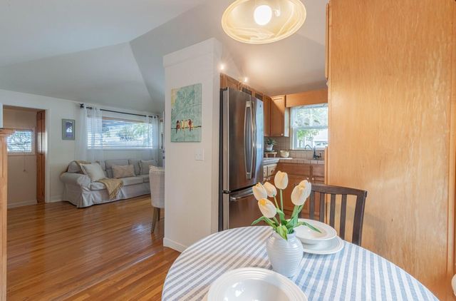 516 8th Street, Pacific Grove, CA 93950