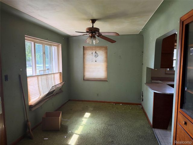 24217 Stewart Avenue, Warren, MI 48089