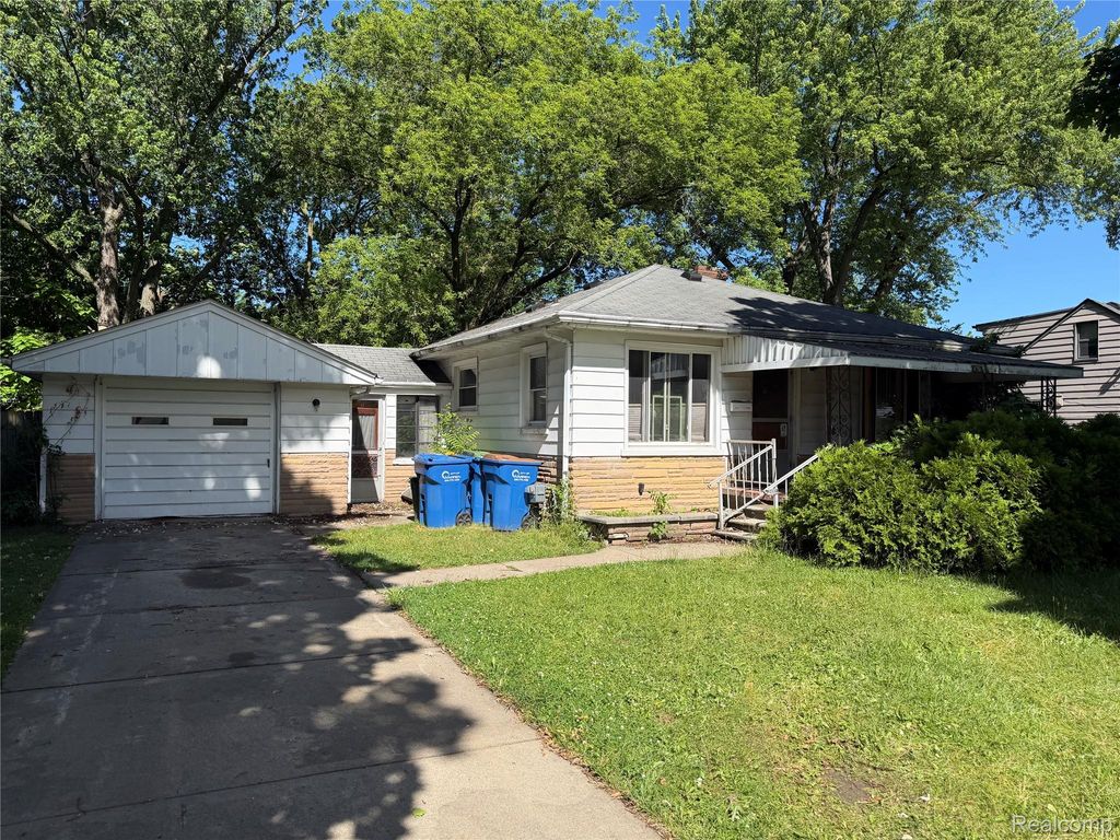 24217 Stewart Avenue, Warren, MI 48089