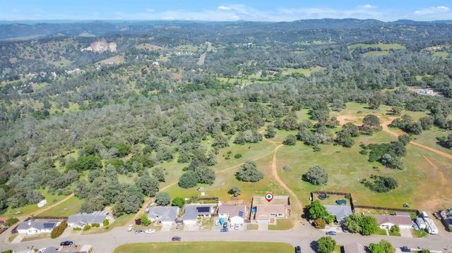 8057 Quartz Ln, Smartsville, CA 95977