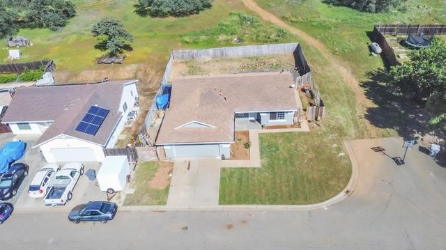 8057 Quartz Ln, Smartsville, CA 95977