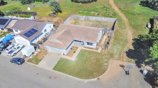 8057 Quartz Ln, Smartsville, CA 95977