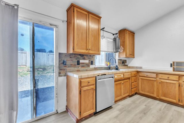 8057 Quartz Ln, Smartsville, CA 95977