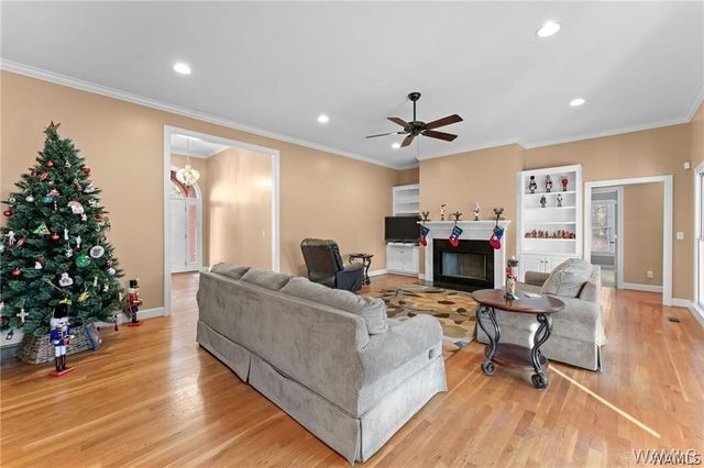 11172 Patton, Northport, AL 35475