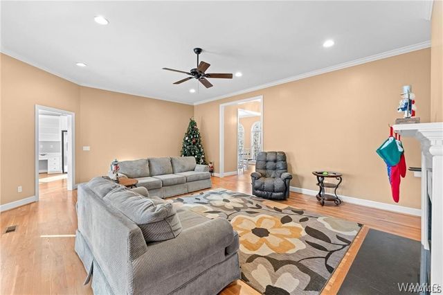 11172 Patton, Northport, AL 35475