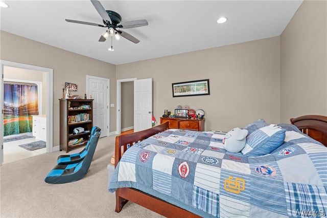 11172 Patton, Northport, AL 35475