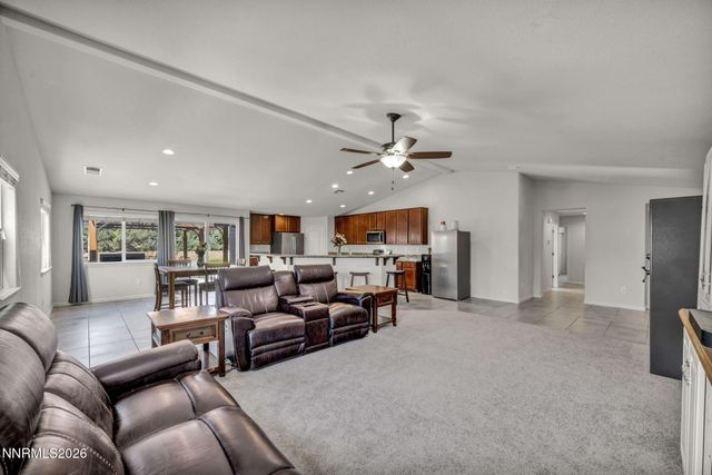 121 Bethpage Road, Dayton, NV 89403