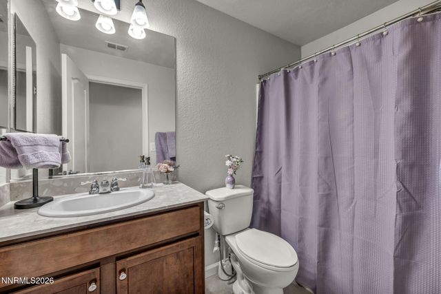 121 Bethpage Road, Dayton, NV 89403