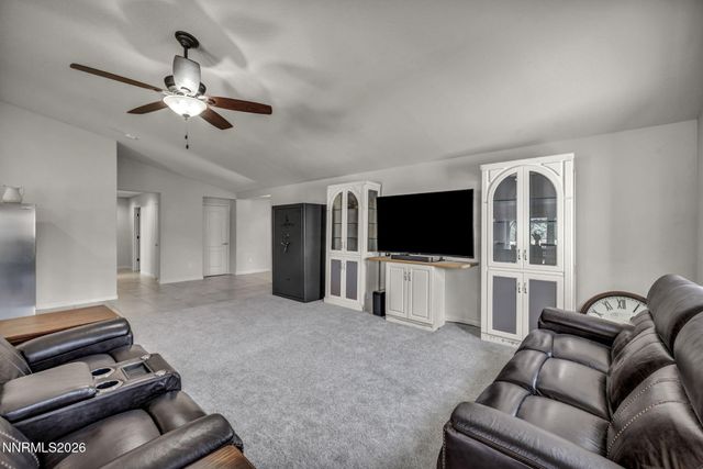 121 Bethpage Road, Dayton, NV 89403