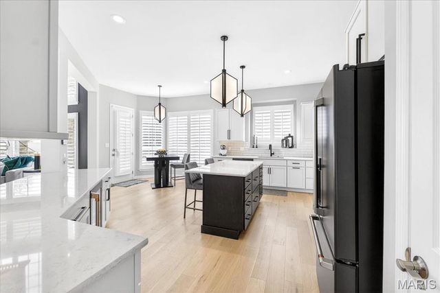 500 Overlook Terrace Court, Eureka, MO 63025