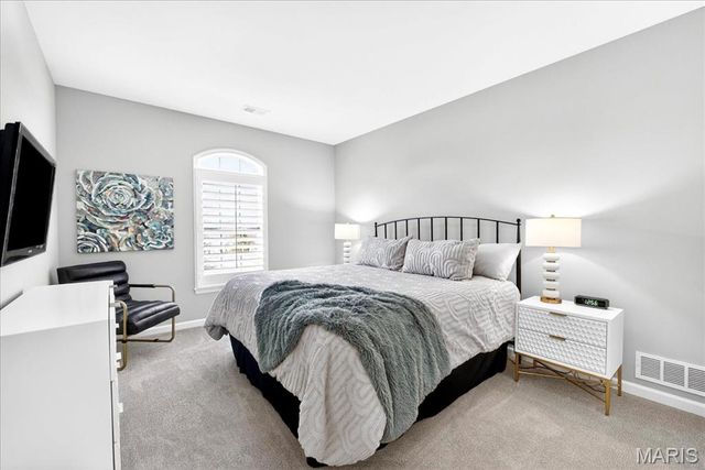 500 Overlook Terrace Court, Eureka, MO 63025