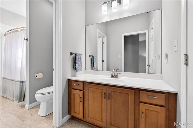 500 Overlook Terrace Court, Eureka, MO 63025