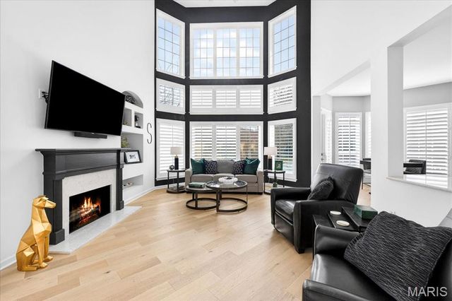 500 Overlook Terrace Court, Eureka, MO 63025