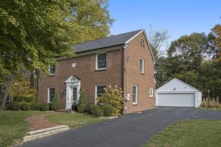 3237 Old Colony Road, Kalamazoo, MI 49008